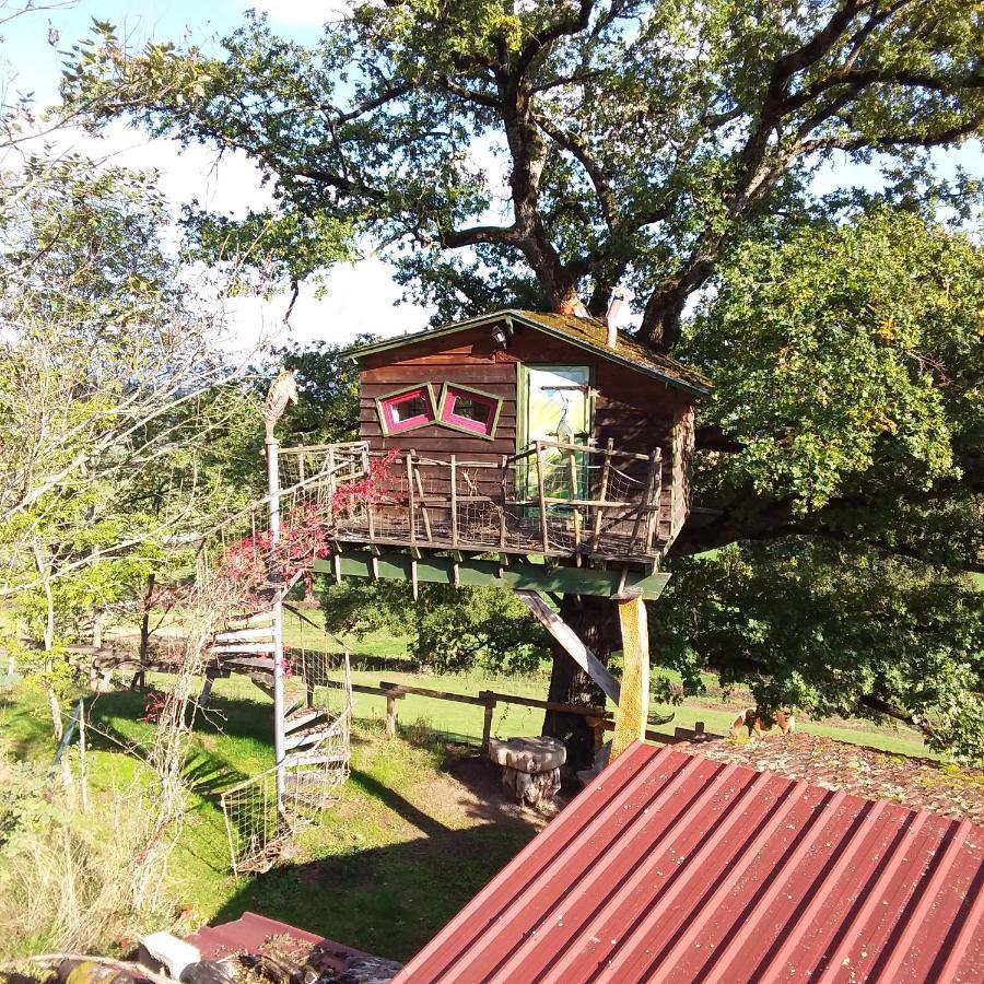 Village.Insolite Montagny-sur-Grosne Екстер'єр фото